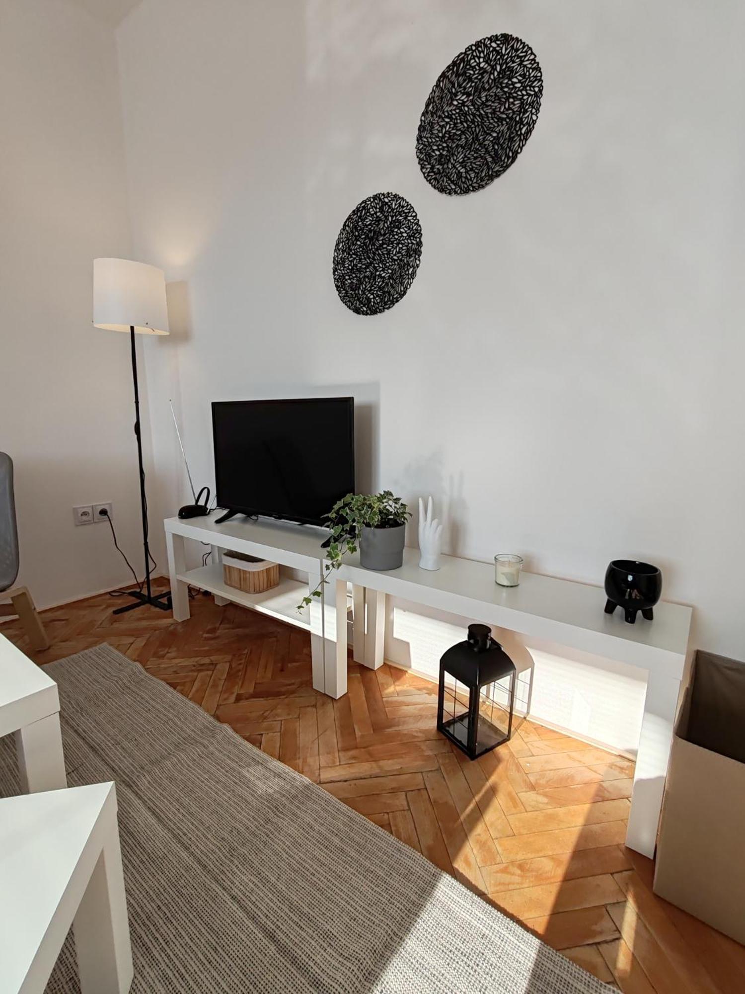 Apartman Brezinova Brno Bagian luar foto